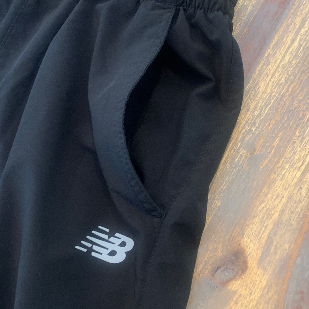New Balance men’s joggers. Medium. - Picture 8 of 15